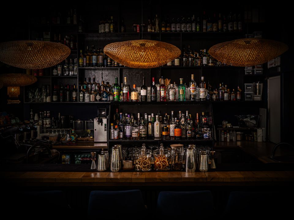 The bar at Bar 1983 in Rotterdam